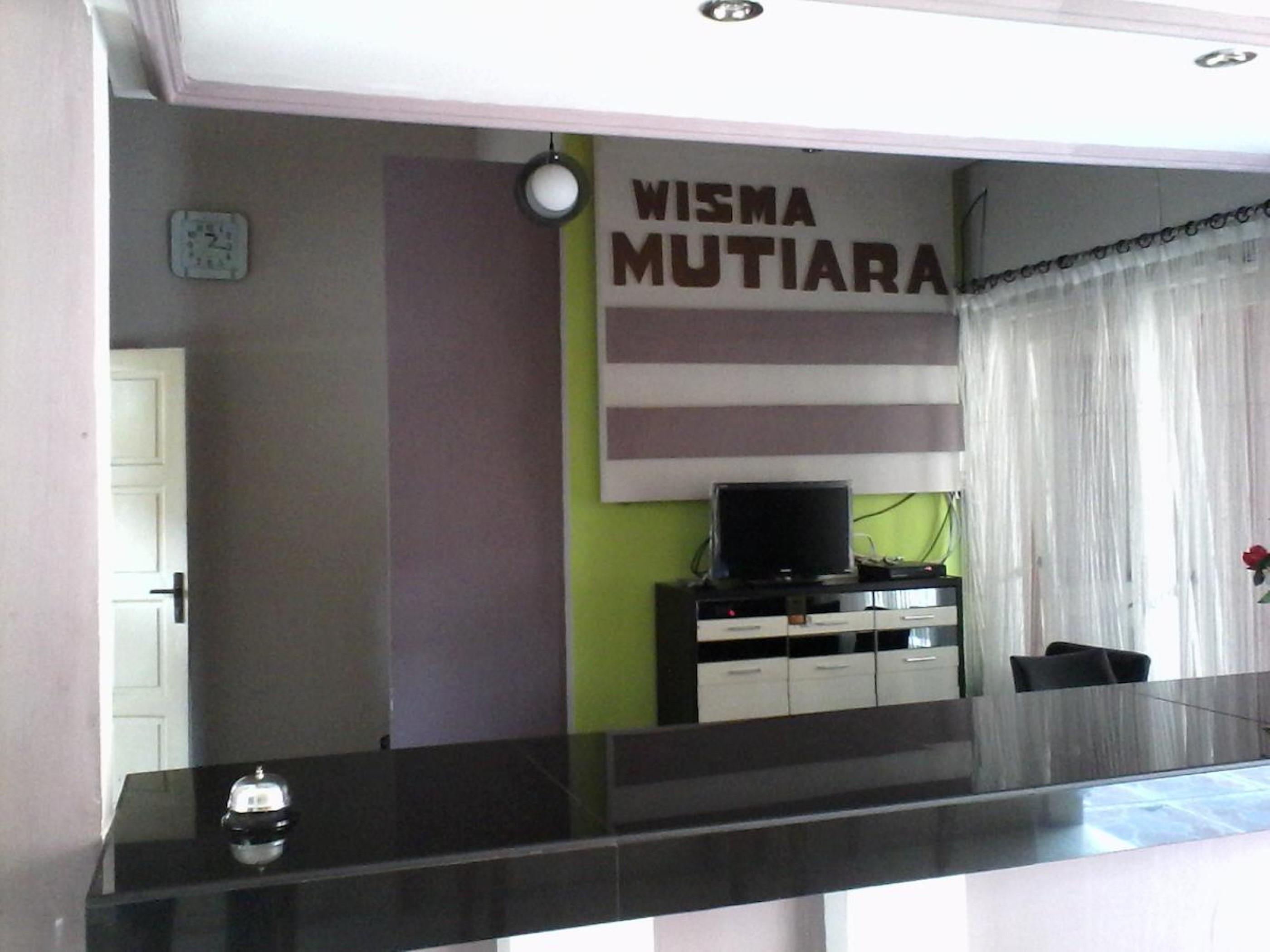 Guest house Mutiara *